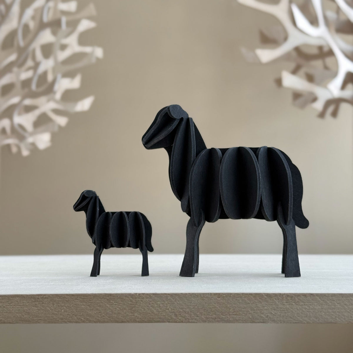Lovi - Ornament - Lamb - 7cm - Black