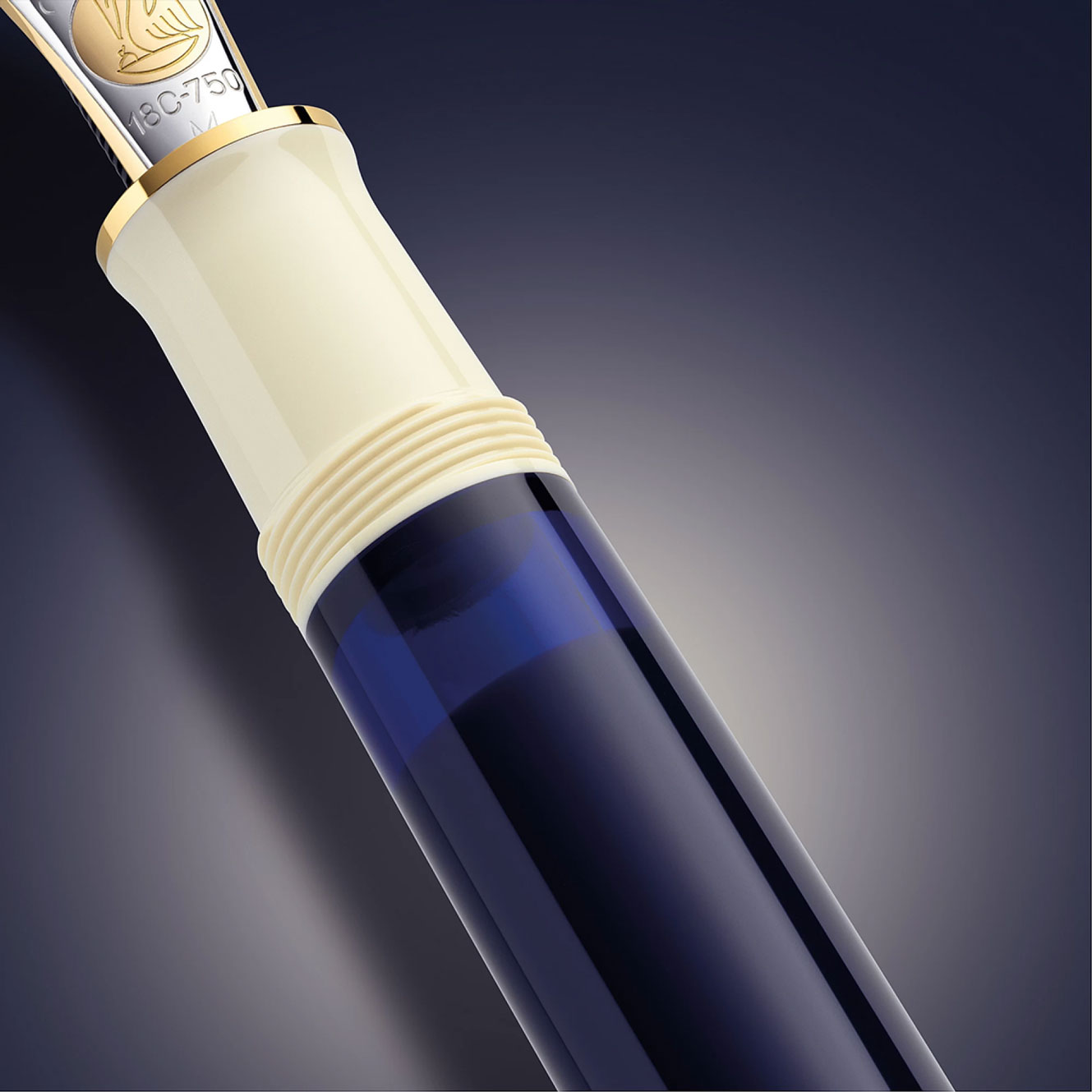 Pelikan - Fountain Pen - Souverän M800 - Cream Blue <Outgoing>