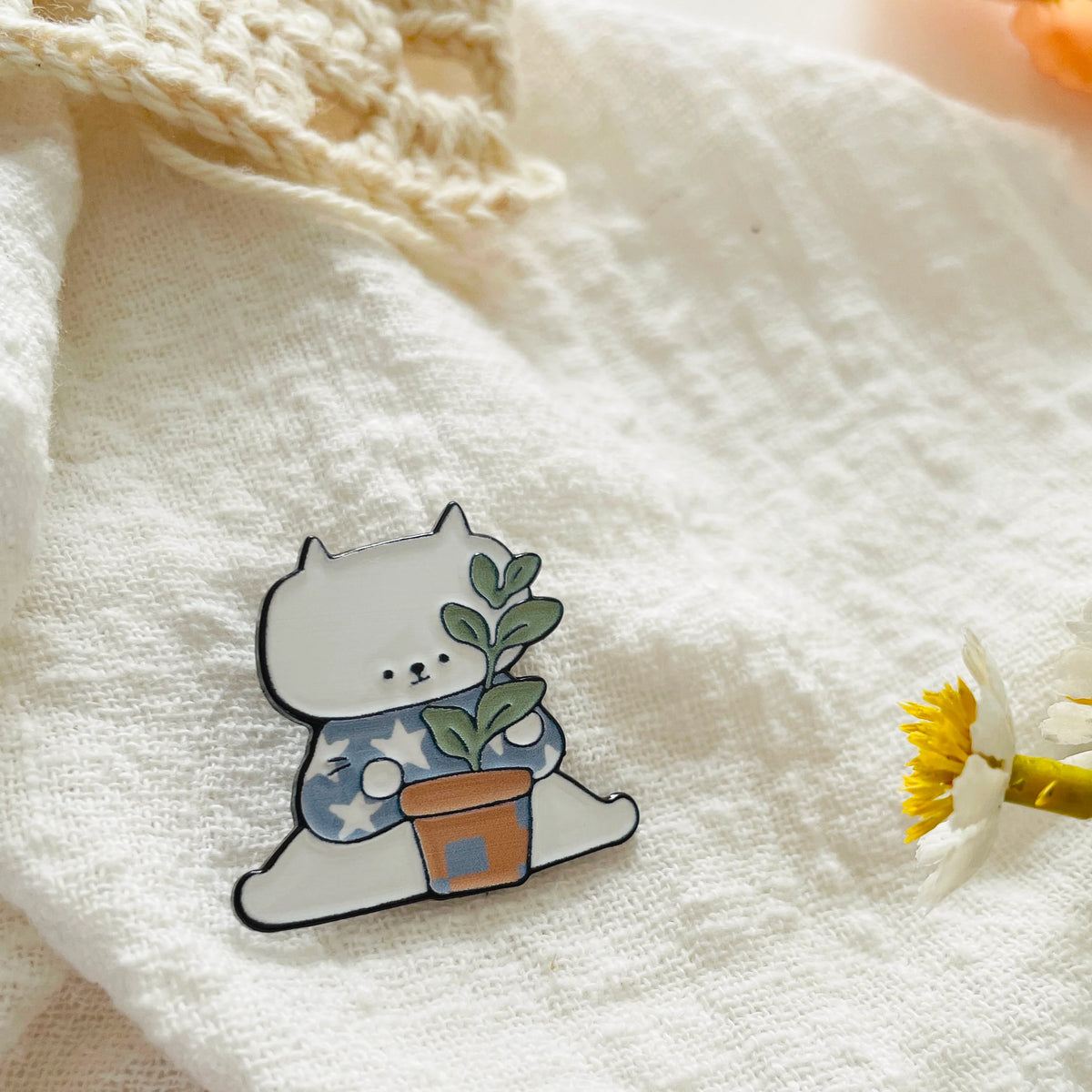 Niconeco Zakkaya - Pin - Tending Plant