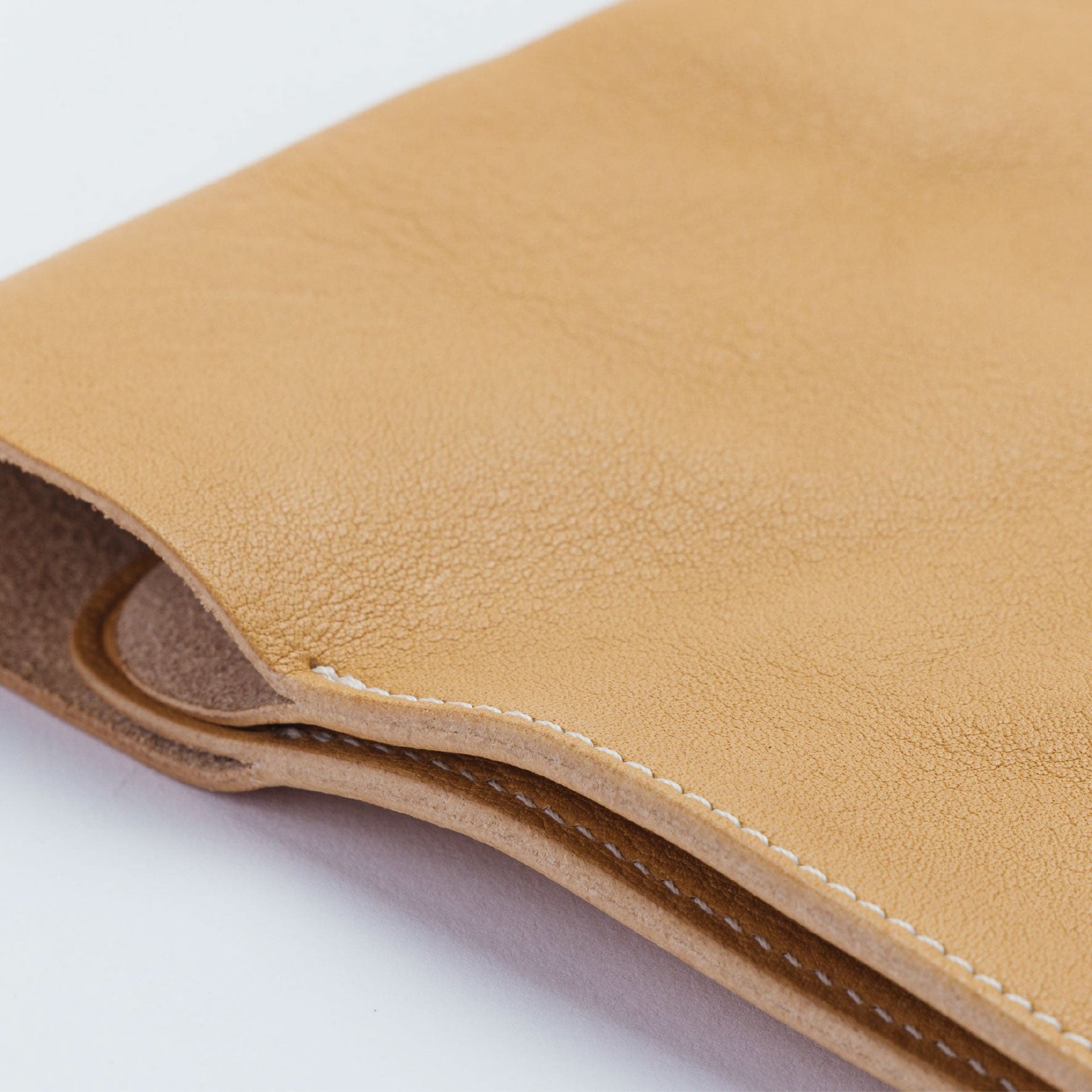 The Superior Labor - Notebook Cover - Oil Leather - B6 - Natural