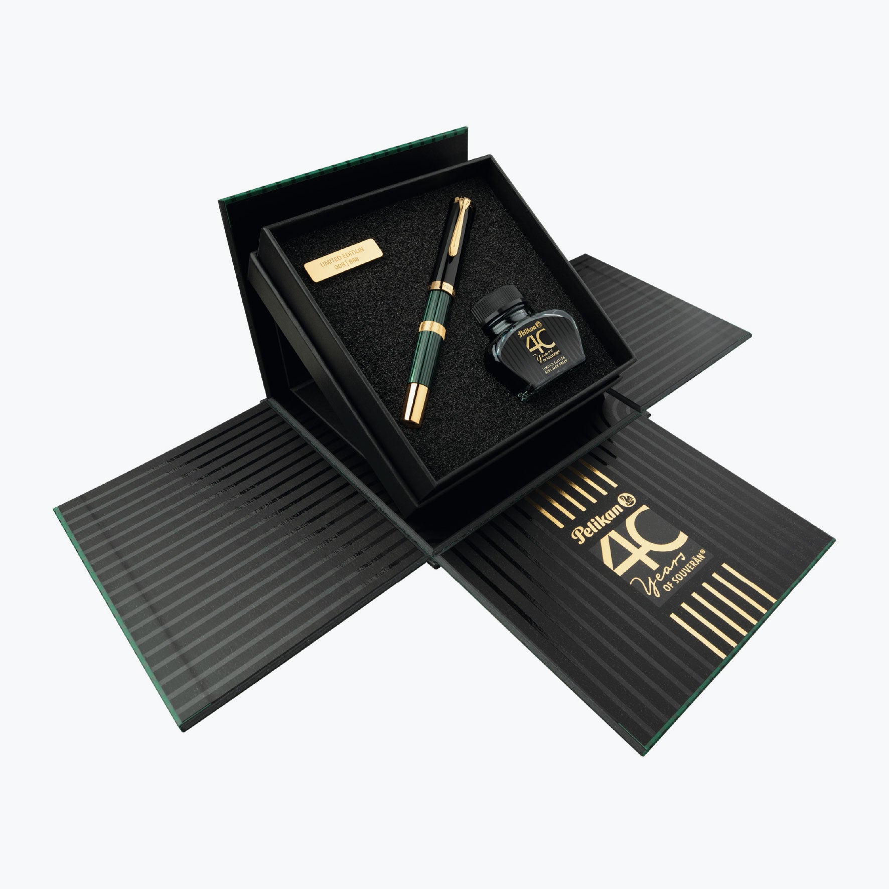 40 Years of Souverän Pelikan gift box