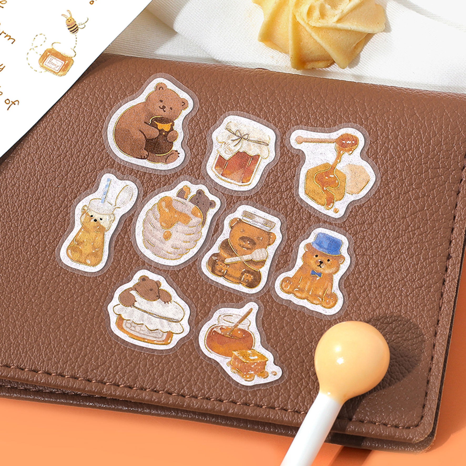 BGM - Planner Sticker - Flake Seal - Fluffy Animals - Honey Bear <Outgoing>