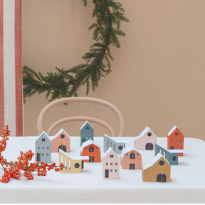 Jurianne Matter - Ornament - Tiny Houses - Samlet