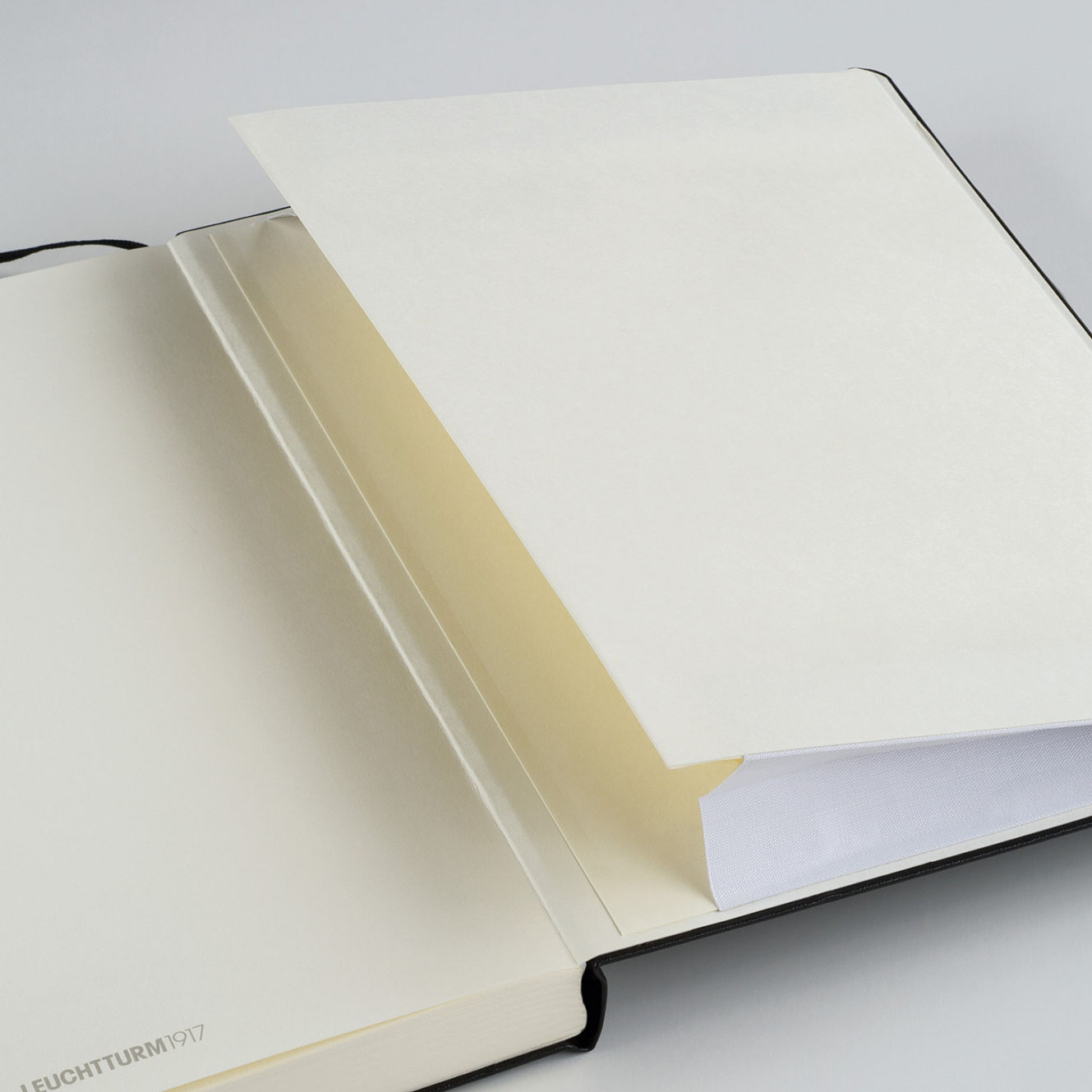 Leuchtturm1917 - Address Book - A6 - Lilac
