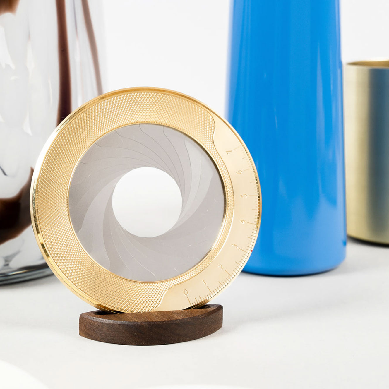 Makers Cabinet Iris drawing compass shown in use on paper
