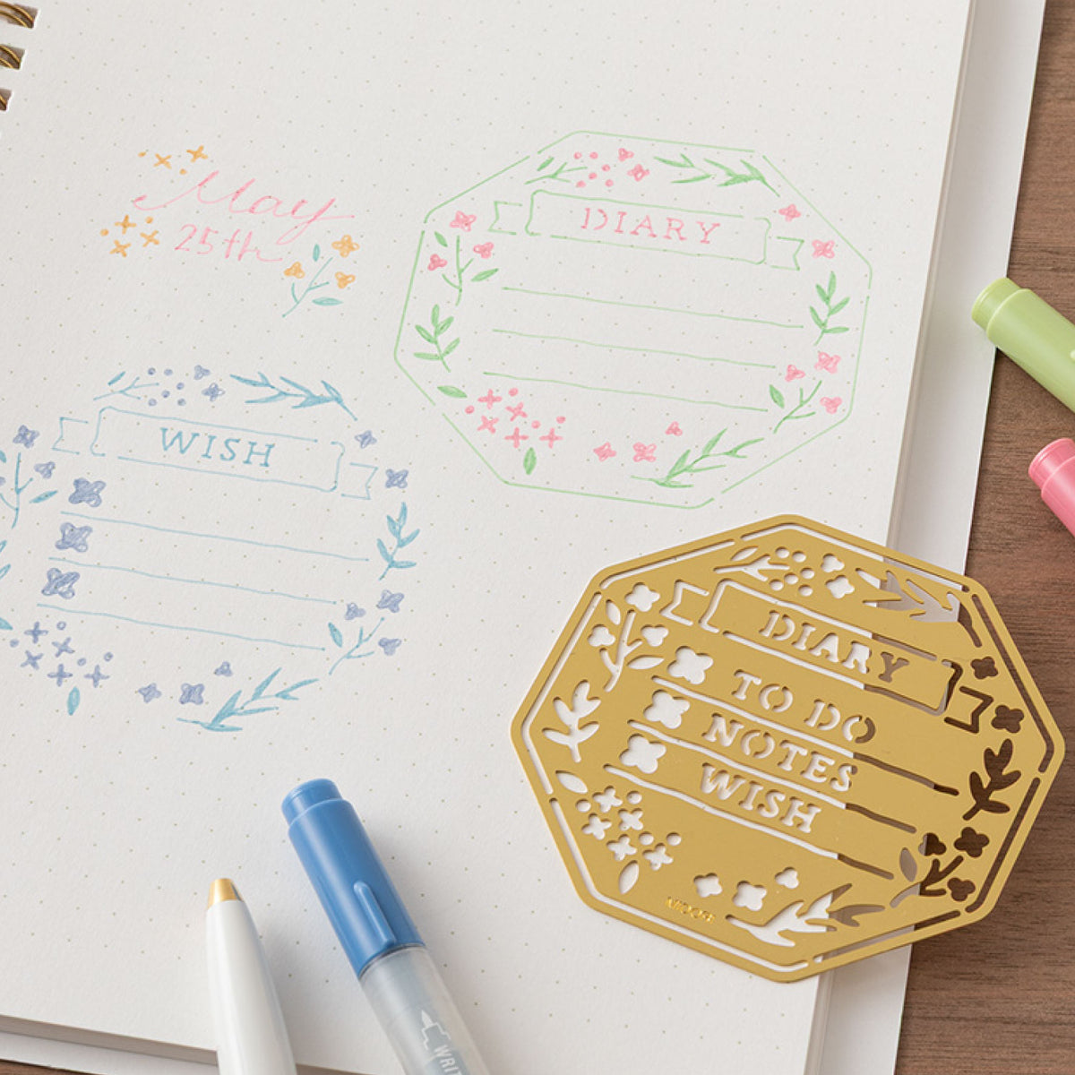 Midori - Motif Template - Wreath