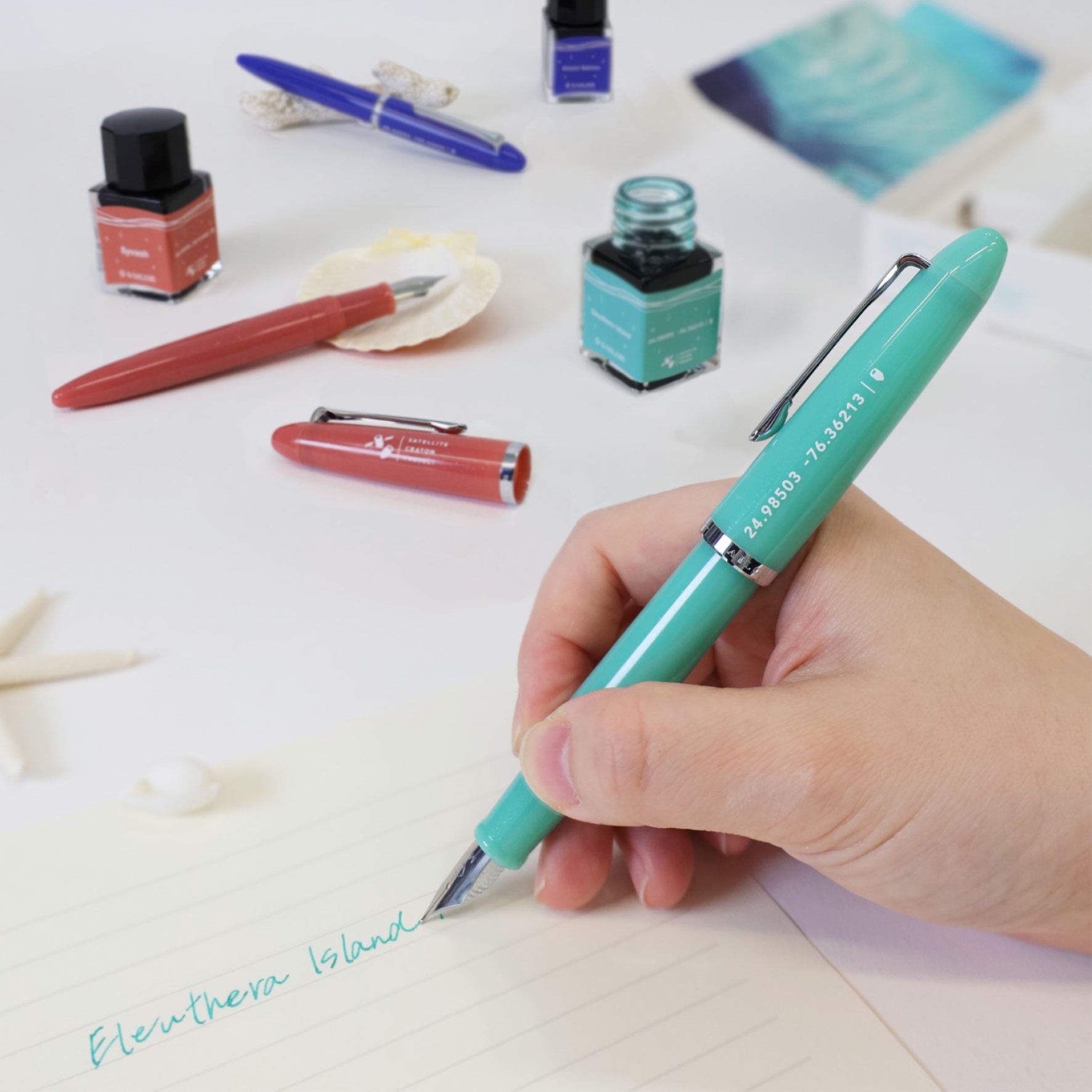 Sailor x Satellite Crayon Project - Fountain Pen Set - Amami Oshima