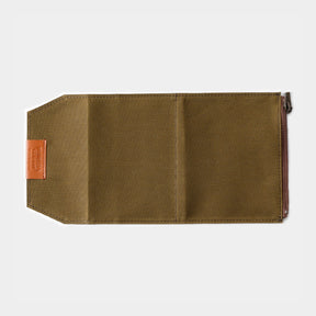 Traveler's Company - Zipper Case - Passport - Olive