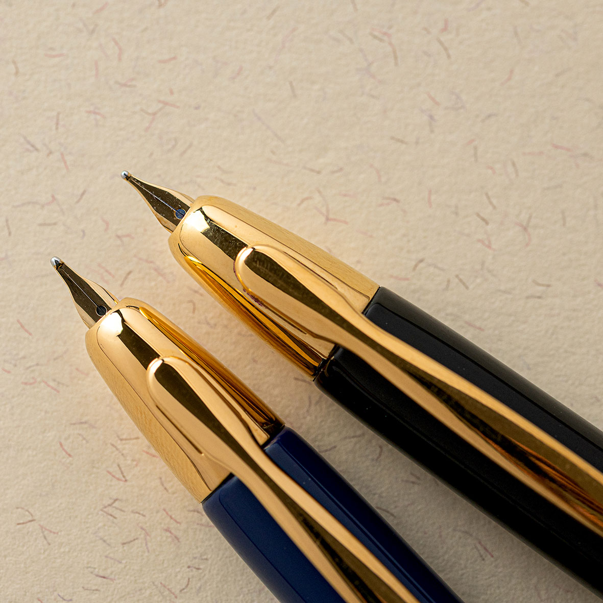 Pilot - Fountain Pen - Capless - Black (Gold Trim)