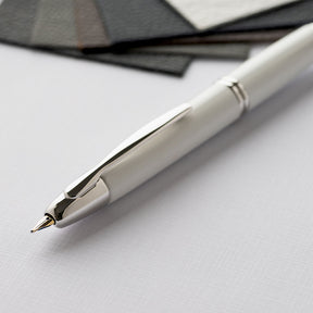 Pilot - Fountain Pen - Capless - White (Silver Trim)