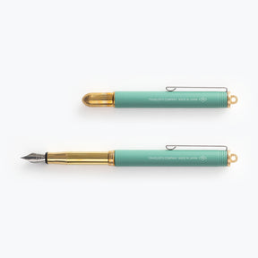 Traveler's Company - Fountain Pen - Brass - Factory Green